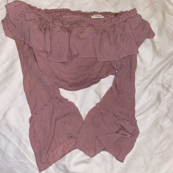 Top - Picture 2 of 3